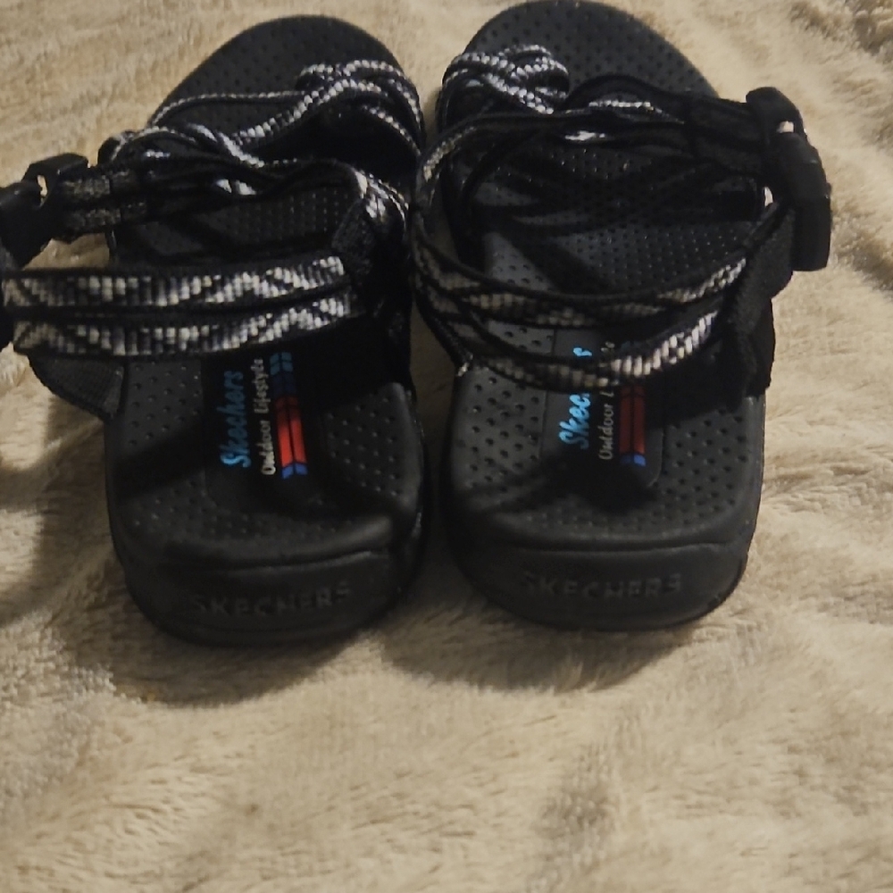 Skechers Black Outdoor Sandals with Adjustable Straps - Picture 2 of 5